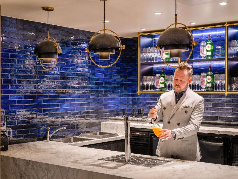 Movenpick Hotel Hobart image
