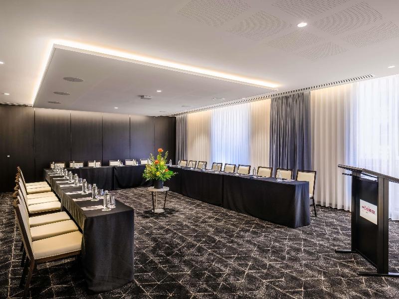 Movenpick Hotel Hobart image