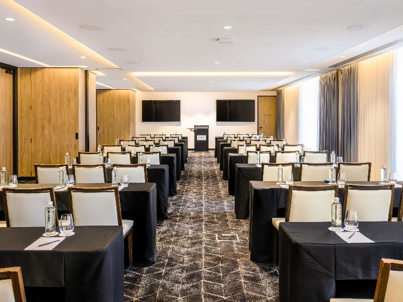 Movenpick Hotel Hobart image
