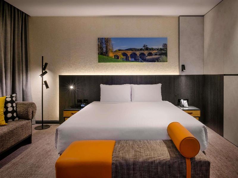 Movenpick Hotel Hobart image