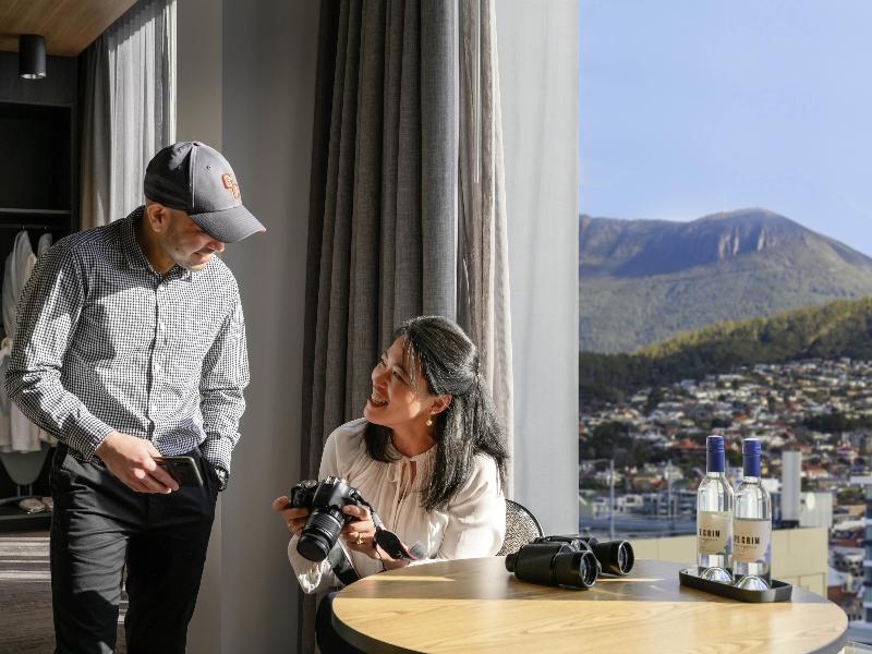 Movenpick Hotel Hobart image