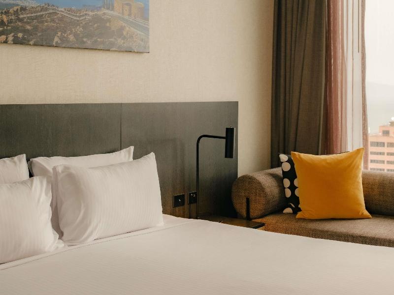 Movenpick Hotel Hobart image