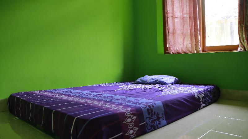 Homestay Mbak Karti by ZUZU