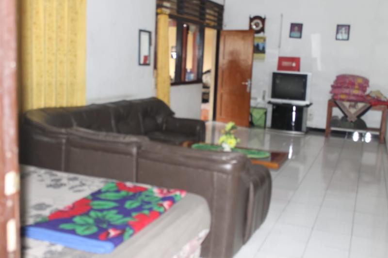 Homestay Rivalia by ZUZU