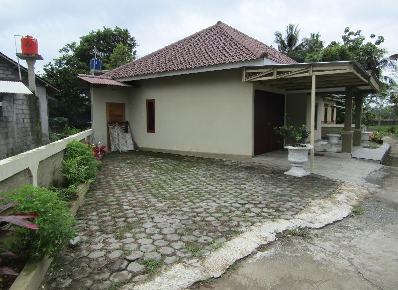 Omah View Sawah by ZUZU