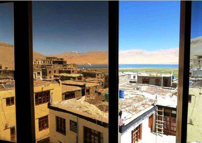 Tsomoriri Hotel Lake View