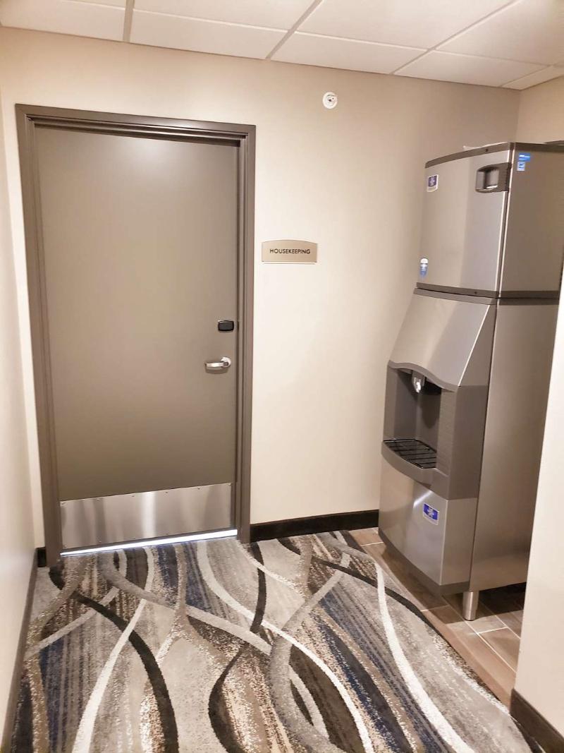 Best Western Plus Jefferson image