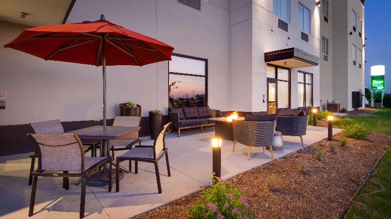 Best Western Plus Jefferson image