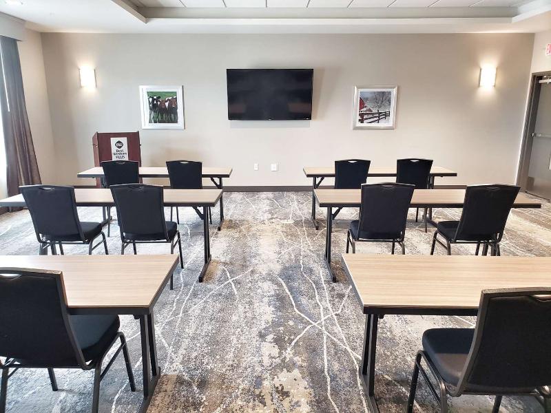 Best Western Plus Jefferson image