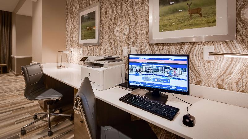 Best Western Plus Jefferson image