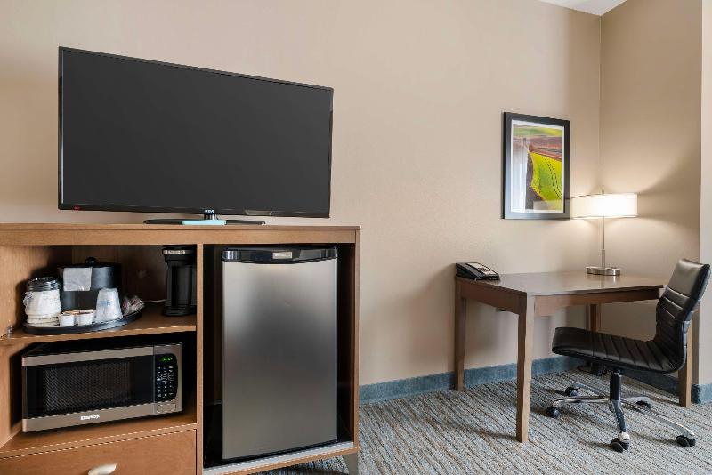 Best Western Plus Jefferson image