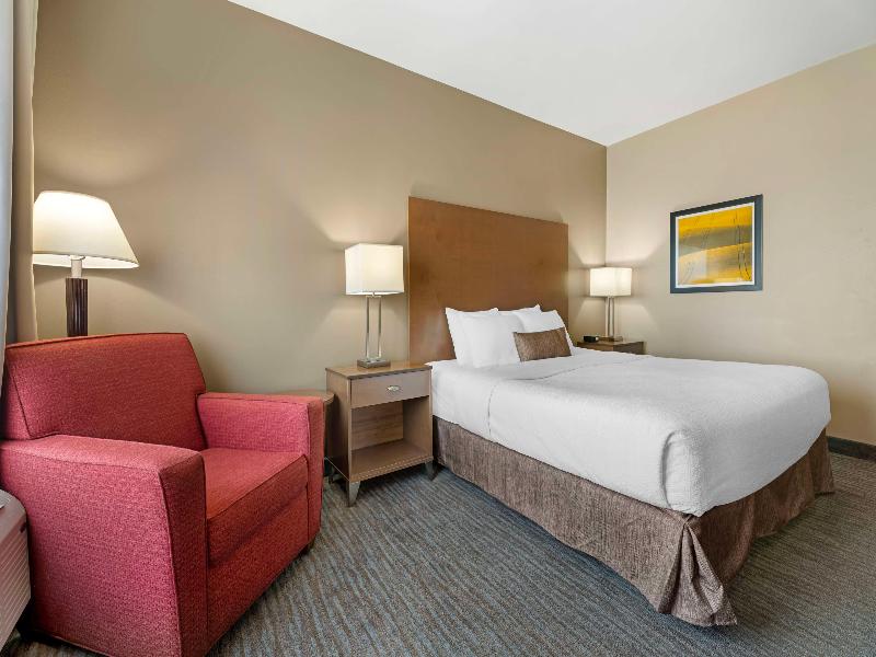 Best Western Plus Jefferson image