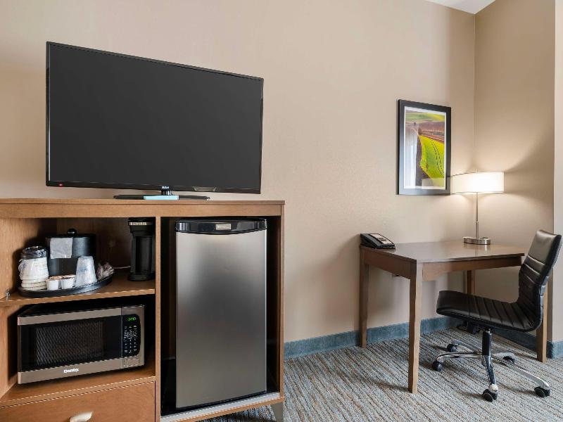 Best Western Plus Jefferson image