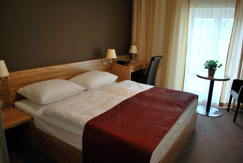 Hotel & Casinò Resort Admiral image