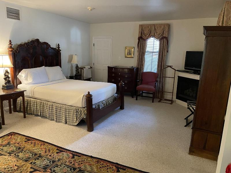 The Inn at Montchanin Village & Spa image