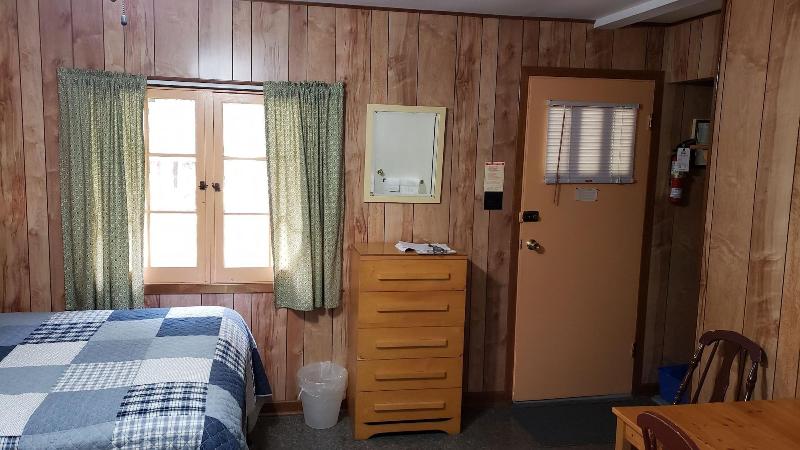 Miners Bay Lodge — photo 28