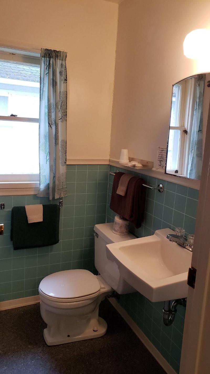 Miners Bay Lodge — photo 43