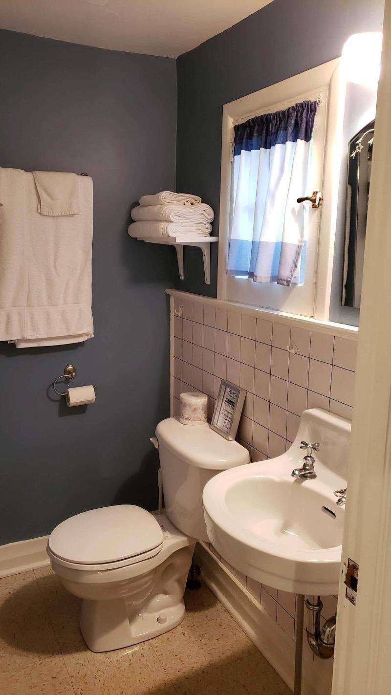 Miners Bay Lodge — photo 33