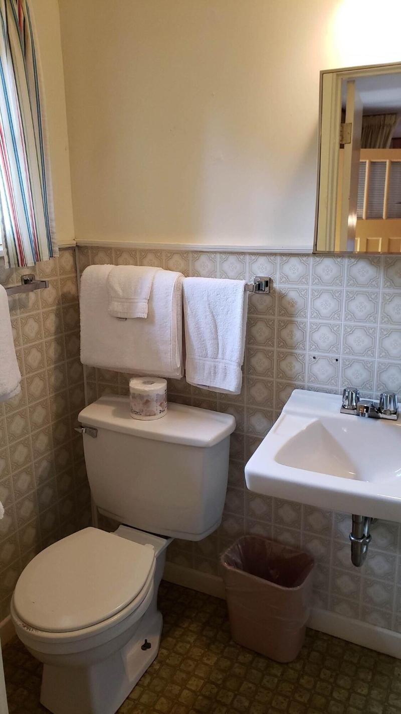 Miners Bay Lodge — photo 14