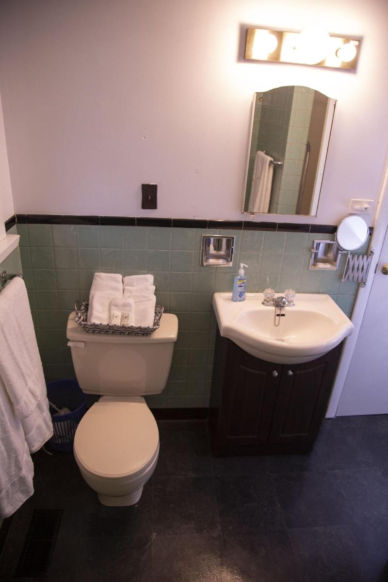 Miners Bay Lodge — photo 106