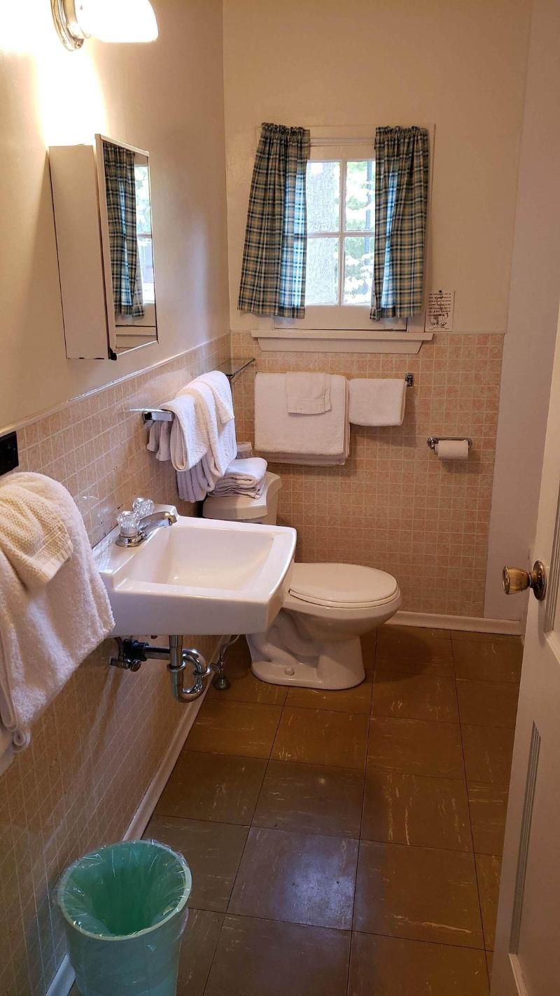 Miners Bay Lodge — photo 210