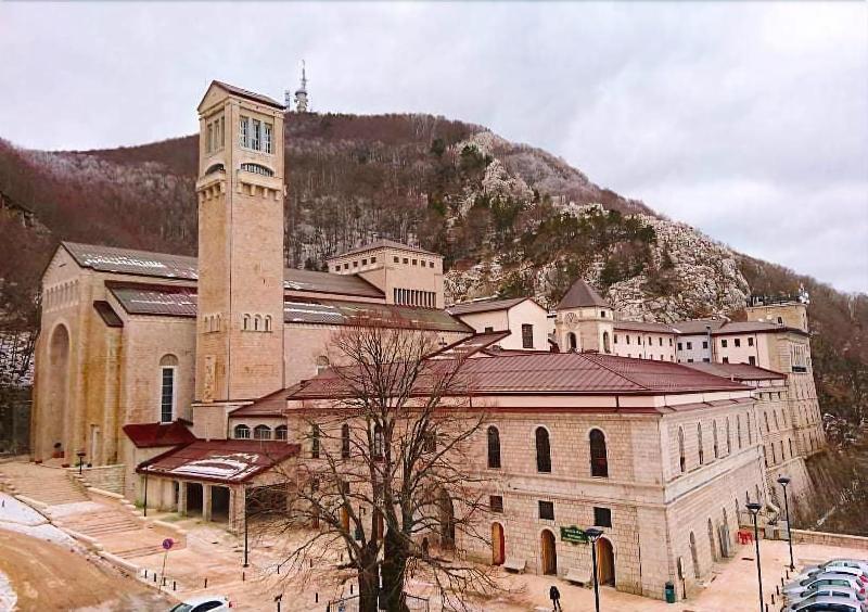 Castello Torre in Pietra - Pietradefusi image