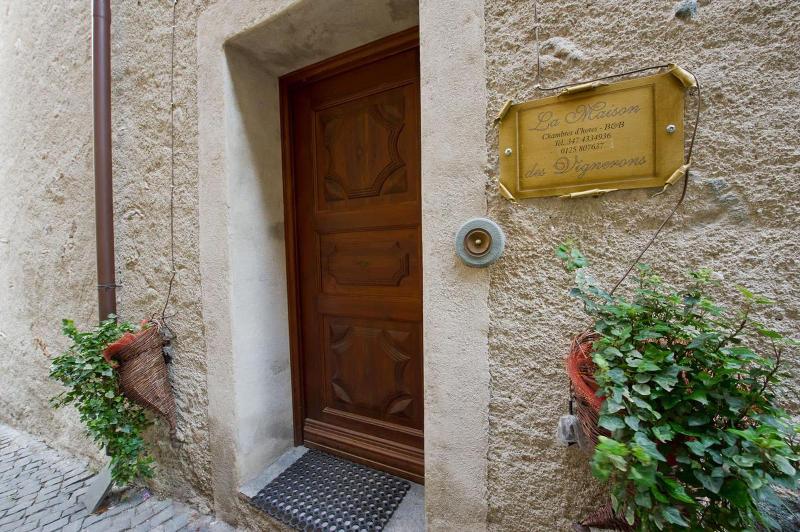 La Maison des Vignerons Chambres d'Hotes image