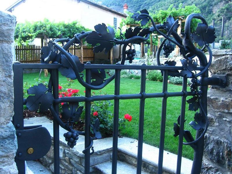 La Maison des Vignerons Chambres d'Hotes image