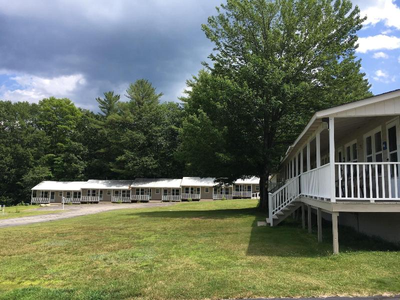 Highland Lake Resort image
