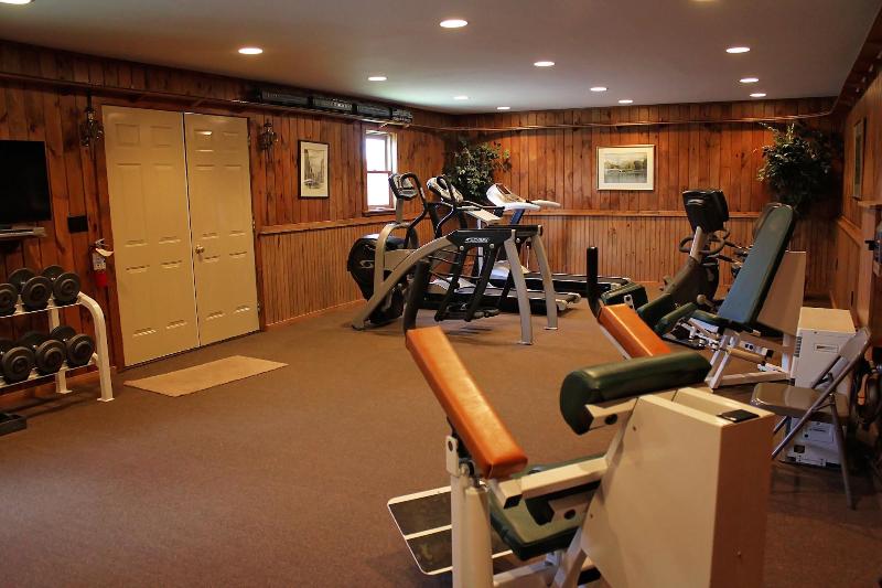 Unity College Sky Lodge image