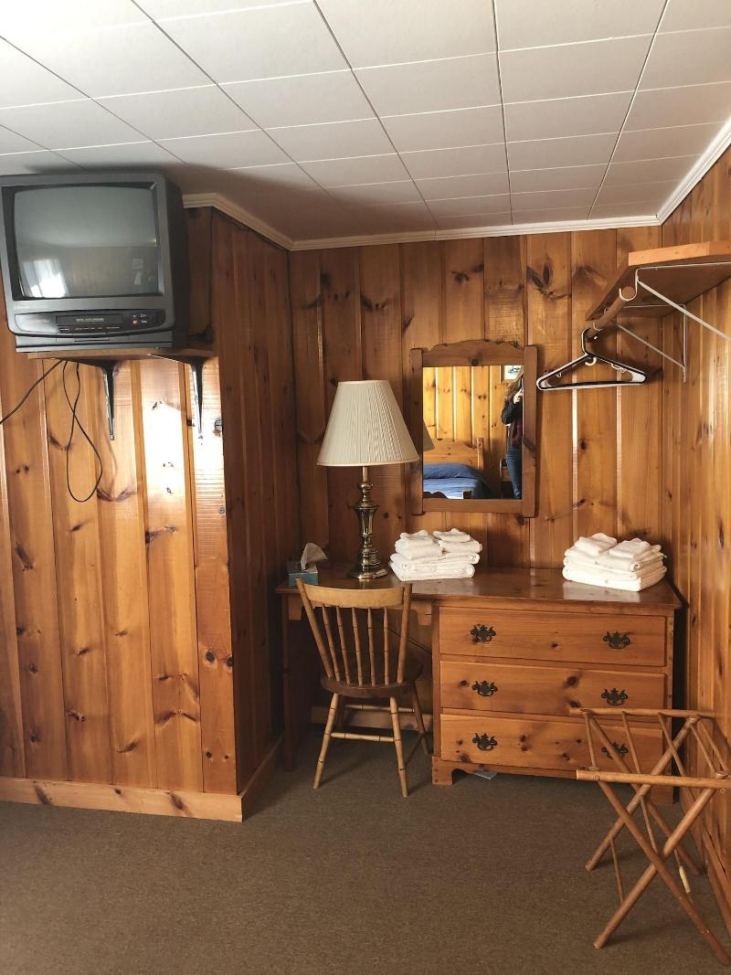 Unity College Sky Lodge image