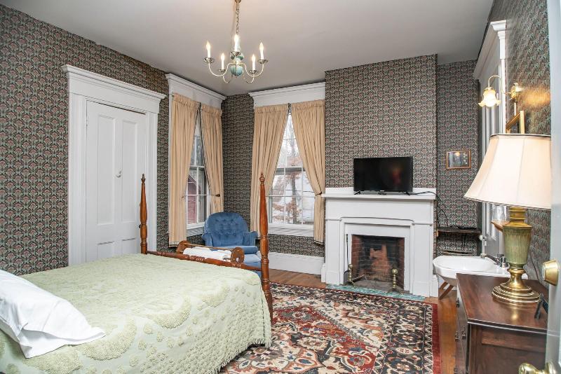 The Jeremiah Mason House B & B image