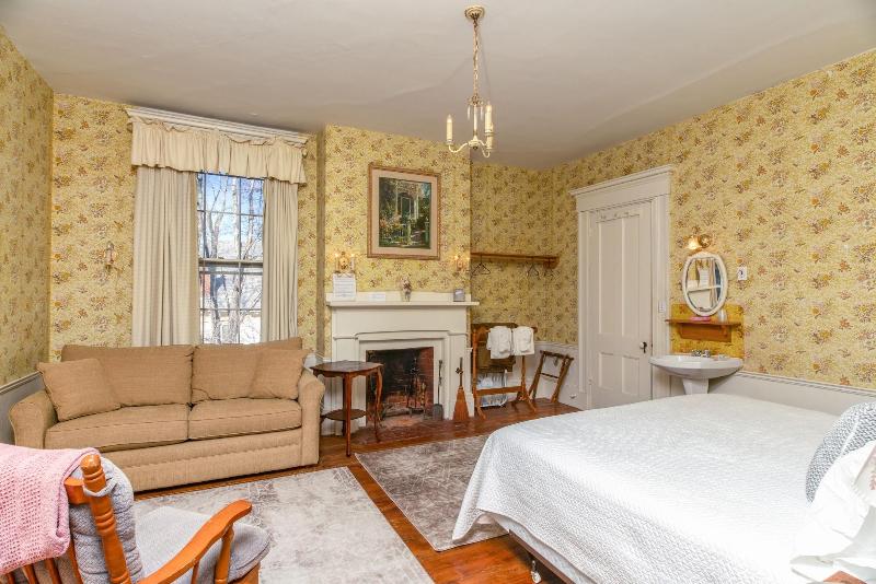 The Jeremiah Mason House B & B image