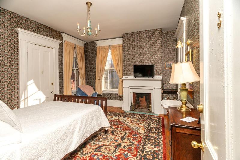The Jeremiah Mason House B & B image