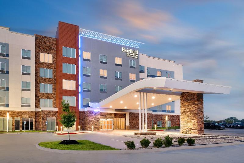 Fairfield Inn & Suites by Marriott Houston League  image
