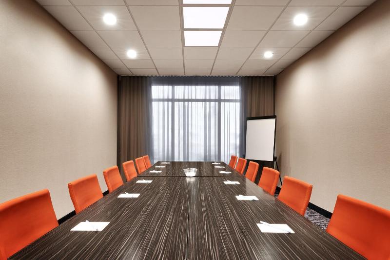 Fairfield Inn & Suites by Marriott Houston League  image