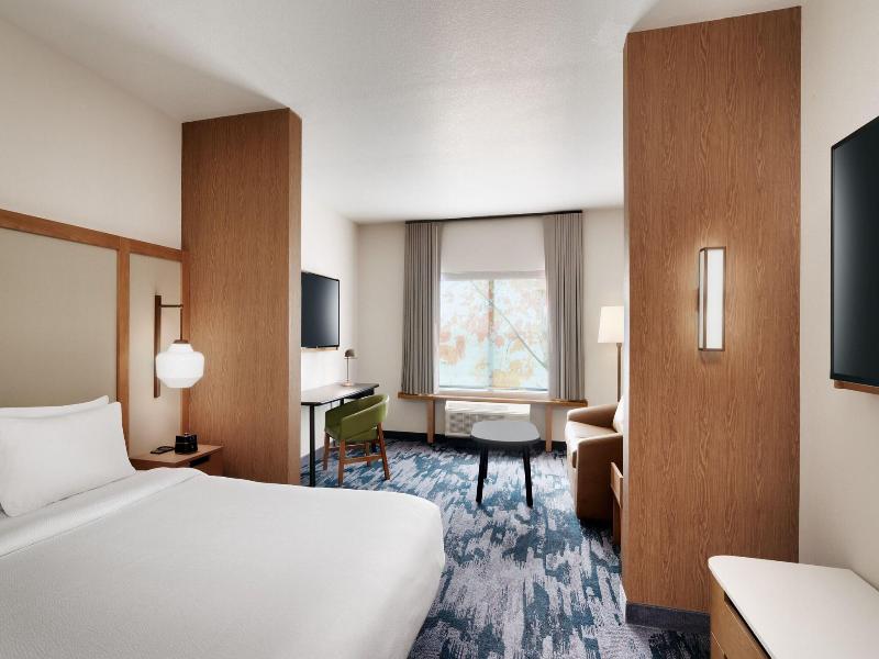 Fairfield Inn & Suites by Marriott Houston League  image
