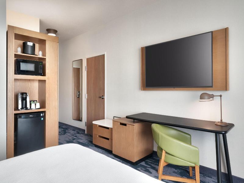 Fairfield Inn & Suites by Marriott Houston League  image