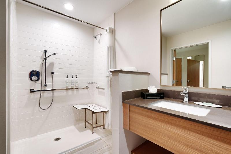 Fairfield Inn & Suites by Marriott Houston League  image