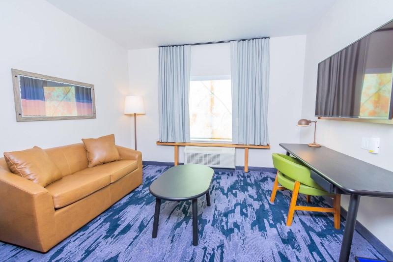 Fairfield Inn & Suites by Marriott Houston League  image