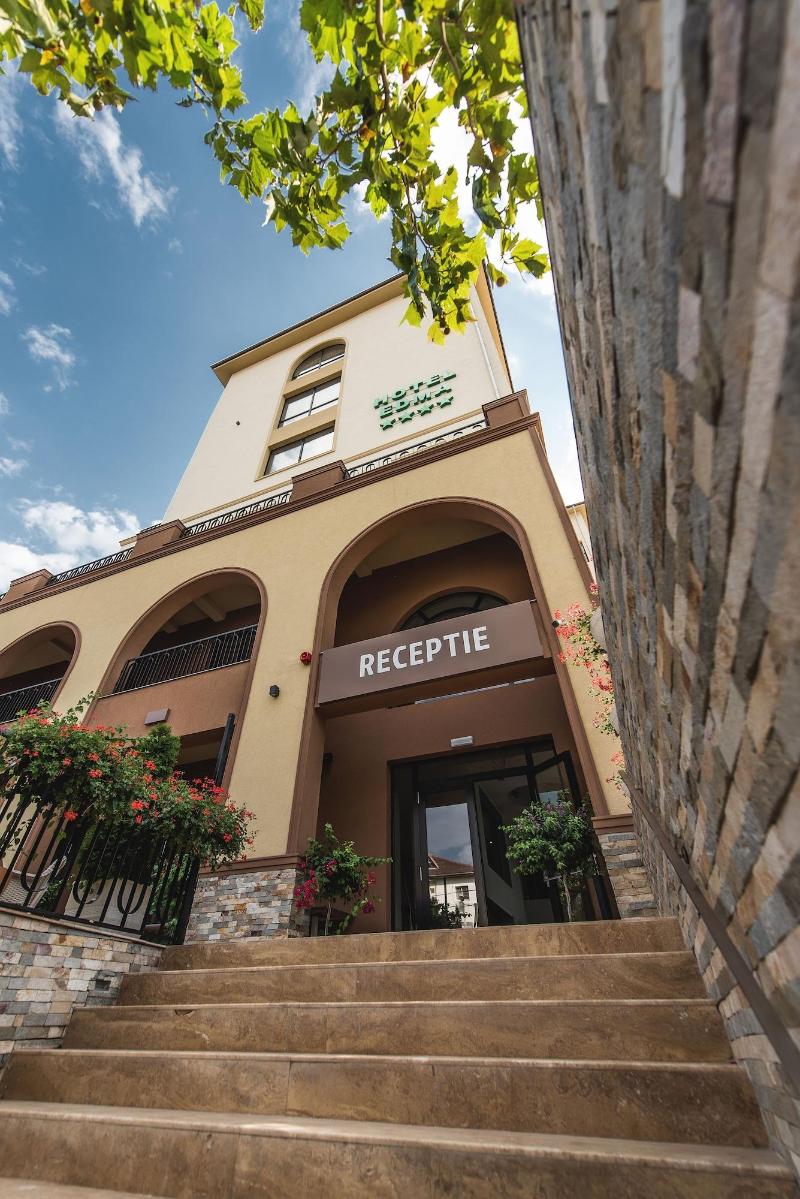 Hotel Edma image
