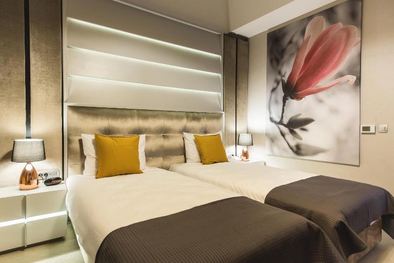 Hotel Edma image