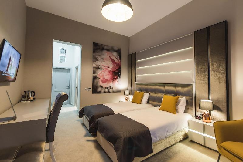 Hotel Edma image