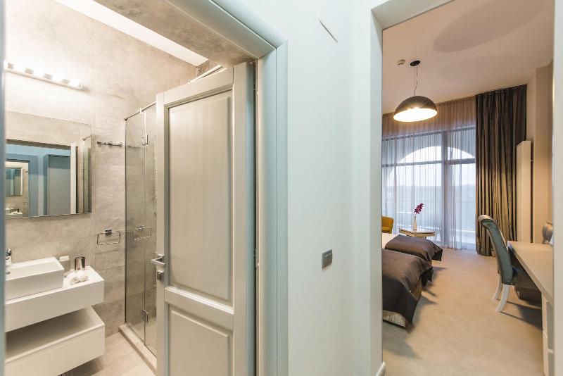 Hotel Edma image