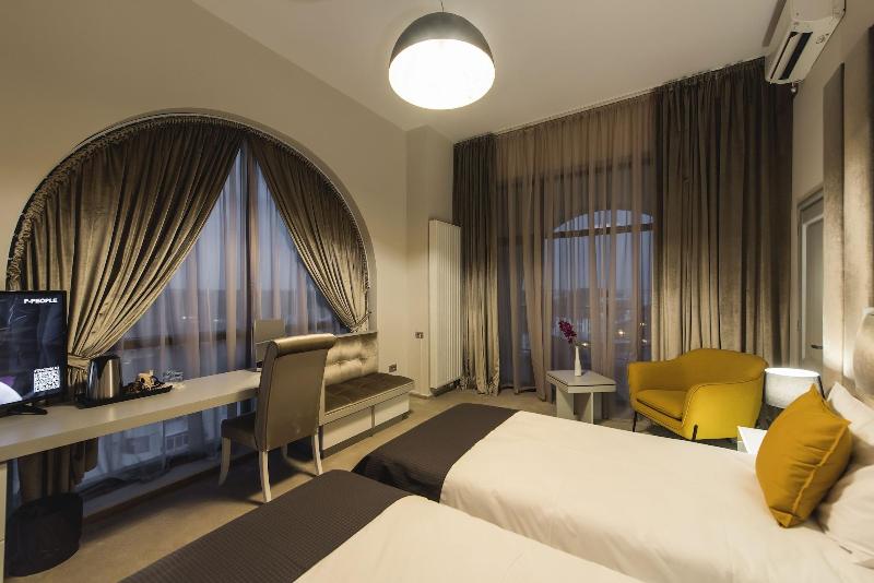Hotel Edma image