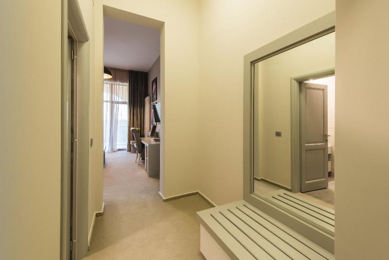 Hotel Edma image