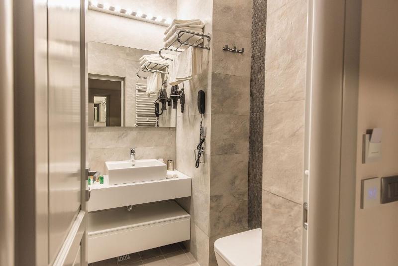 Hotel Edma image