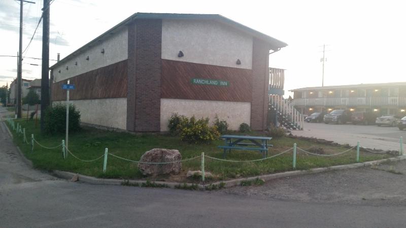 Ranchland Inn