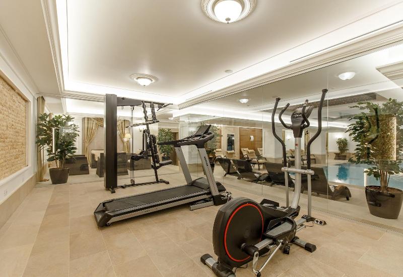 Hotel Gabriela image
