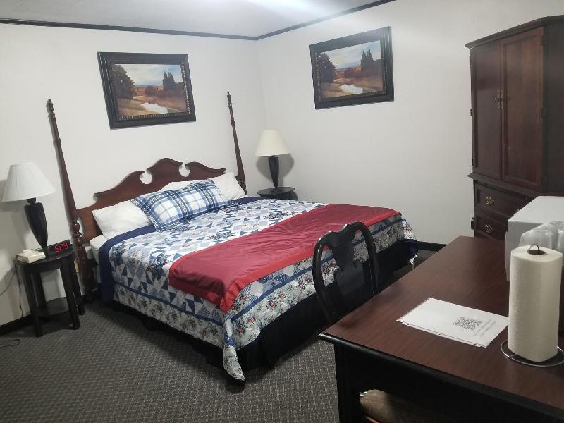 Fiesta City Motel image